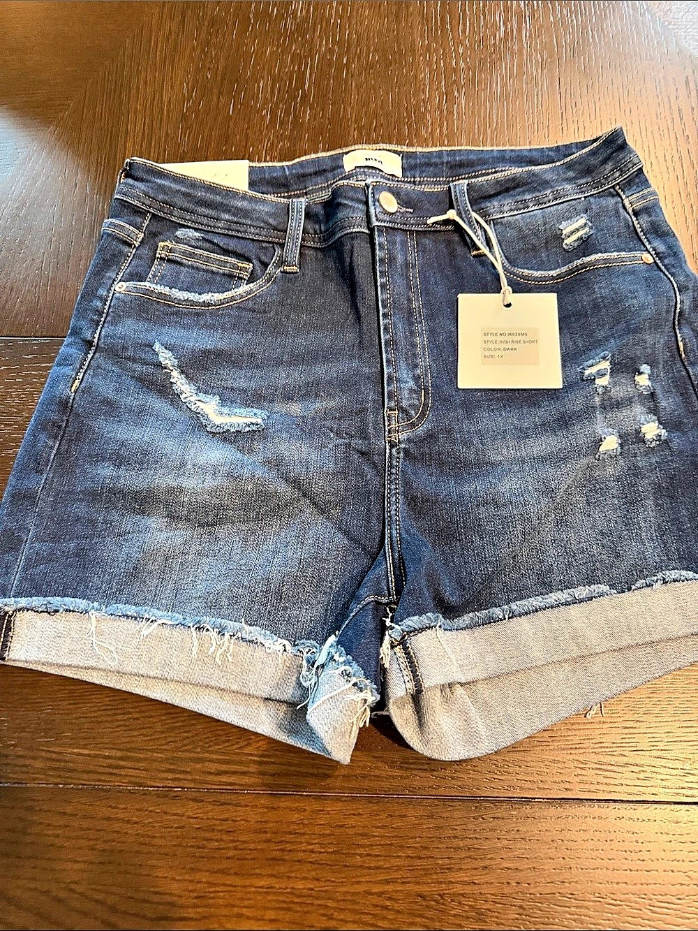 K&M Jeans High Rise Short Distressed High Rise Jean Shorts in Blue Size 1X NWT